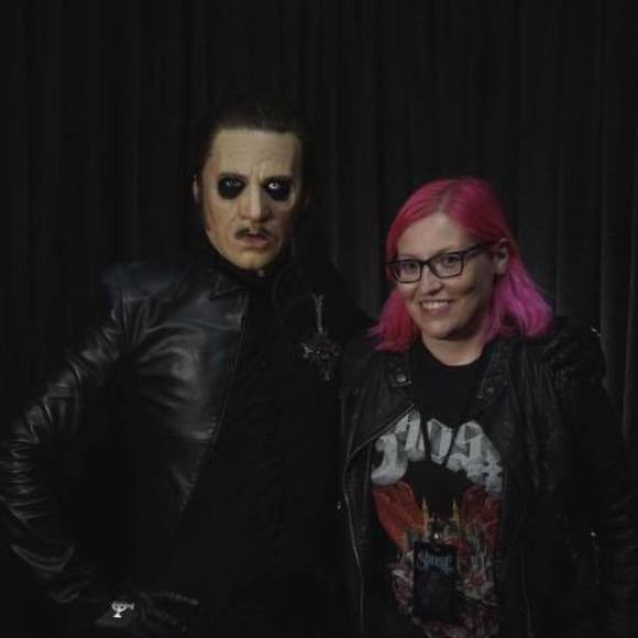 Meet your Posher, Laura - Picture 1 of 1